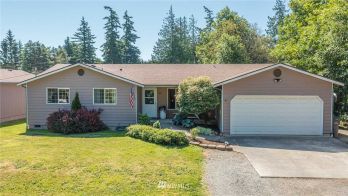 494 Dan Street , Camano Island, WA 98282