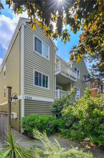 1519 NW 59th #203, Seattle, WA 98107