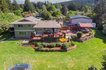 700 Haddon Road , Anacortes, WA 98221