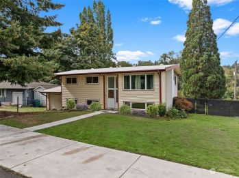 10207 10th Avenue S, Seattle, WA 98168