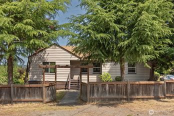 5312 S Hazel Street , Seattle, WA 98178