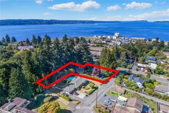 729 5th , Mukilteo, WA 98275