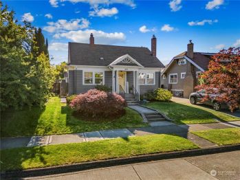 844 S Anderson Street , Tacoma, WA 98405