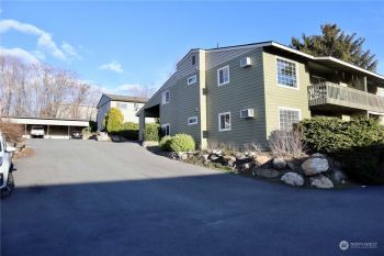 939 N Baker Street , East Wenatchee, WA 98802