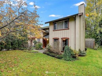 17821 Stone Avenue N, Shoreline, WA 98133