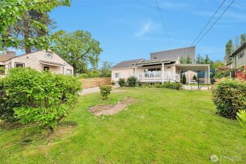 11427 Military Road , Seattle, WA 98168
