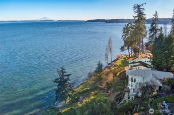 27040 Washington Boulevard NE, Kingston, WA 98346