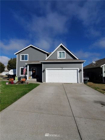 16550 Greenleaf Avenue SE, Yelm, WA 98597