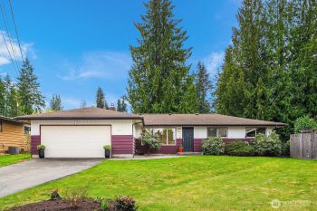 1227 N 191st Street , Shoreline, WA 98133