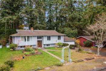 4814 86th Avenue Ct W, University Place, WA 98467-1840