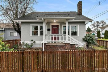 702 8th Street , Bremerton, WA 98337