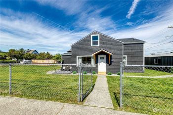 1133 E 5th Street , Port Angeles, WA 98362