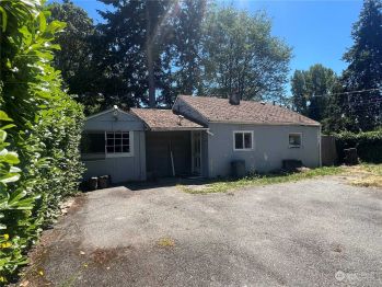 11138 5th Avenue S, Seattle, WA 98168