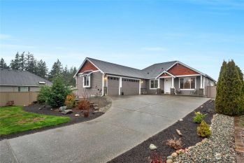 937 Secord Court , Camano Island, WA 98282