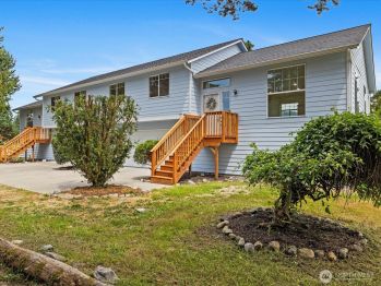 17703 Engebretsen Road , Granite Falls, WA 98252