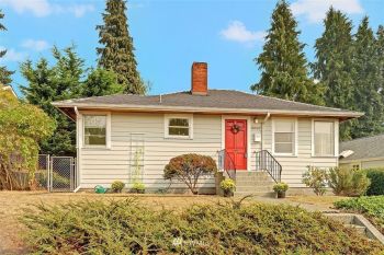 6030 42nd Avenue SW, Seattle, WA 98136-1610