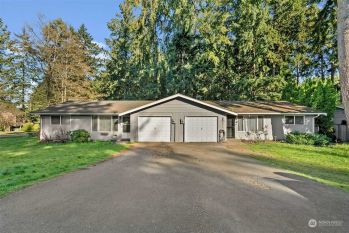 1103 - 1103 1/2 Galloway Street , Steilacoom, WA 98388-3907