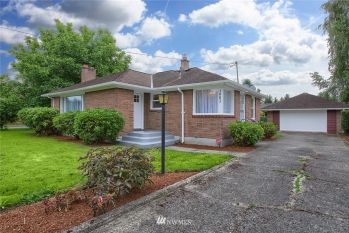 1002 22nd Street NE, Auburn, WA 98002