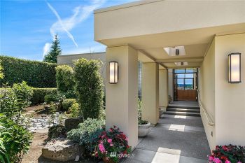 8439 Ridge Road , Medina, WA 98039