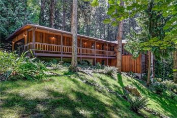 25541 SE 159th Street , Issaquah, WA 98027-8249