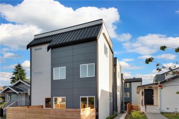 917 N 103rd Street #B, Seattle, WA 98133