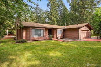 34119 48th Avenue E, Eatonville, WA 98328