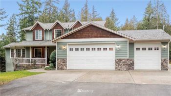 337 Deer Run Road , Camano Island, WA 98282