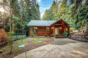 118 W Goforth Road W, Sequim, WA 98382