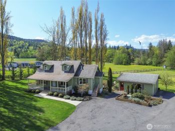 921 McFarland Drive , Sequim, WA 98382