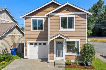 1623 5th Avenue SE, Puyallup, WA 98372