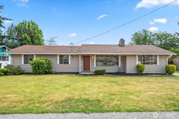 8919 46th Drive NE, Marysville, WA 98270