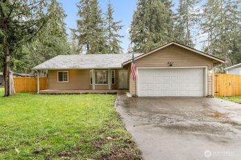 8411 Thuja Avenue SE, Yelm, WA 98597