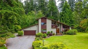 3030 Mount Baker Circle , Oak Harbor, WA 98277