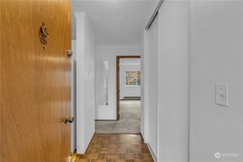 10459 S Des Moines Memorial Drive #N405, Seattle, WA 98168