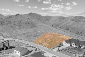 284 Burch Hollow Lane , Wenatchee, WA 98801