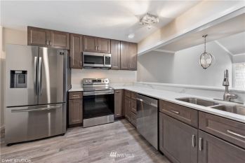 6674 138th Avenue NE #551, Redmond, WA 98052