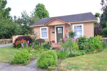 1214 W Walnut Street , Centralia, WA 98531