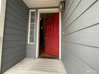 964 SW Eagle Vista Street , Oak Harbor, WA 98277