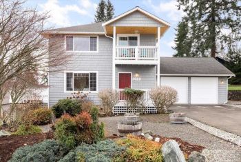 5053 Bradshaw Road , Freeland, WA 98249