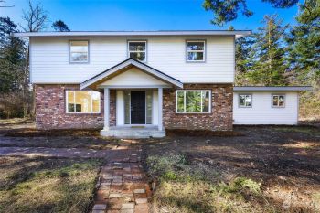 1245 Highland Drive , Oak Harbor, WA 98277