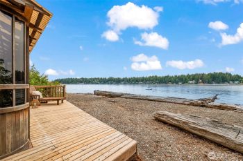 718 210th Avenue NW, Lakebay, WA 98349