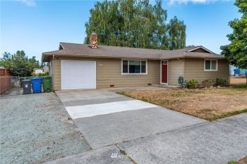 923 SW London Terrace , Oak Harbor, WA 98277