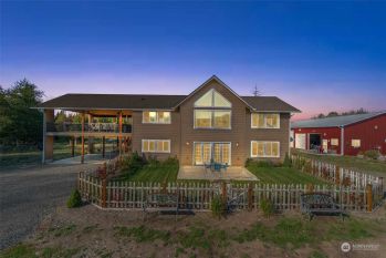 114 Green Water Drive , Toledo, WA 98591