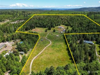 726 Heron Hill Road , Sequim, WA 98382