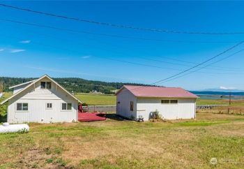 106 E Frostad Road , Oak Harbor, WA 98277