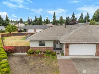 4930 NE 109th Street #A, Marysville, WA 98271