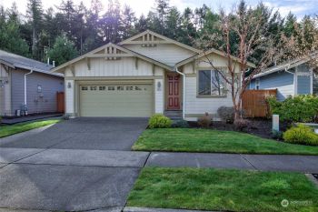 8325 Bainbridge Loop NE, Lacey, WA 98516