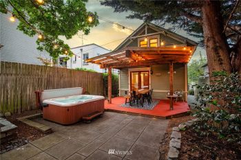 5713 14th Avenue NW, Seattle, WA 98107