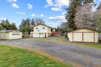 15825 4th Street SE, Yelm, WA 98597