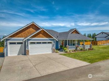 1365 Village Heights Place , Camano Island, WA 98282